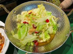 干锅手撕包菜-费大厨辣椒炒肉(太平老街店)