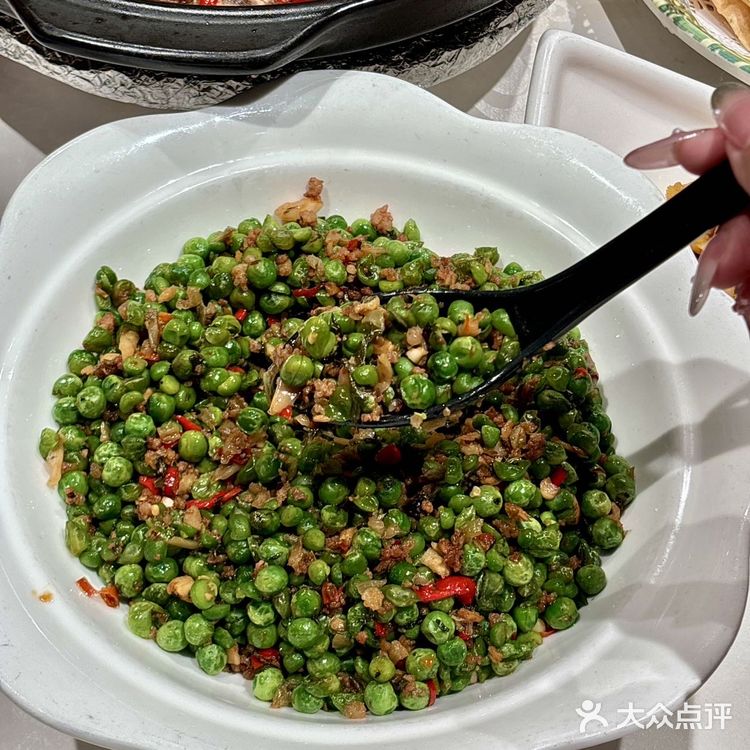 救命这真的是长沙湘菜届最好吃的[流泪]人均40r