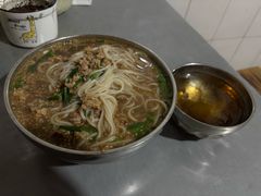 -正宗杨记普洱酸醋米线(总店)