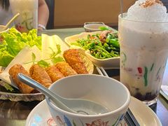 -大头虾越式风味餐厅(光明广场店)