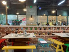 大堂-憨铁匠老火锅(龙岗万科里店)