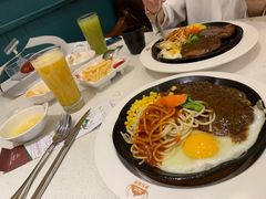 -东方豪客牛排意面披萨(玉函银座店)