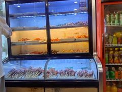-哈尔滨小酒馆·鲜肉现穿自助烧烤(康新花园店)