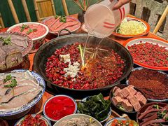 -周小明火锅(黑金冠社区店)