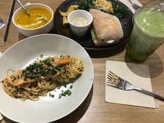 -HELLO 27 意面·沙拉·帕尼尼