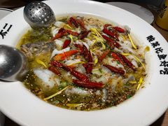 老坛子酸菜鱼-新太二·鲜料川菜(晶耀前滩店)