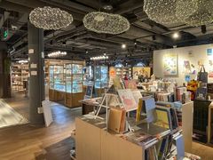 -光海书局(南京东路第一百货店)