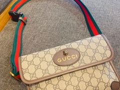 -Gucci(时代广场店)
