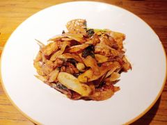 仔姜炒黑猪雪花肉-桂小厨广西菜(万象城店)