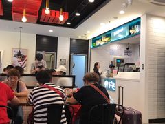 大堂-李先生牛肉面大王(上海站南广场店)