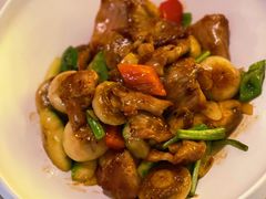 香煎口蘑脆爽肉-周三的情书花园餐厅(江北店)