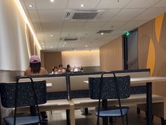 -麦当劳(静安寺店)