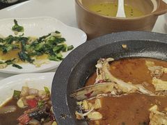 -阿峰饭店·本地土菜馆·农家土鸡煲·一品神仙鸡(报福店)