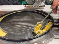 -山野的朋友露营炭火烤肉