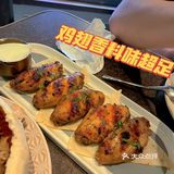 打赌你还没吃过：🇱🇧铺满羊肉的芝士披萨🍕