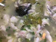 -严记小天府酸菜鱼(西四路店)