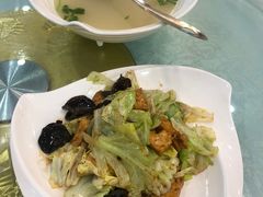 -六和聚传统烤鸭.天津菜(和平店)