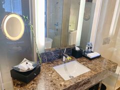 -青岛海尔洲际酒店