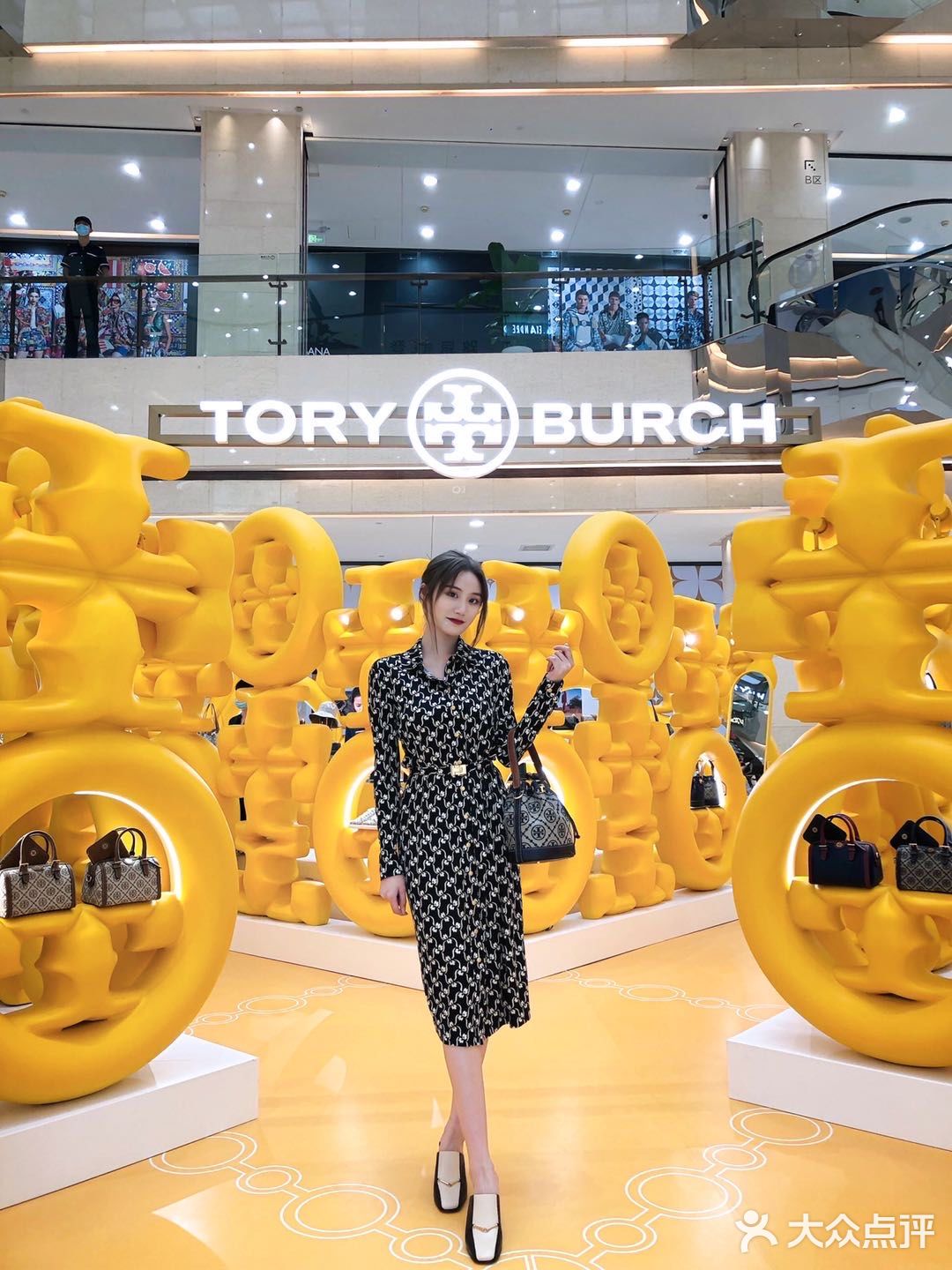 Tory Burch限时快闪店｜体验独特设计美