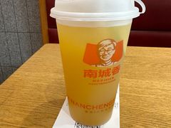 -南城香·饭香串香馄饨香(青年路店)