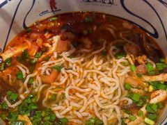-陇上秦轩西安biangbiang面(EFC欧美金融商业城店)