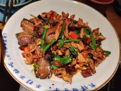 -吃饭皇帝大土家民族菜(正大广场店)