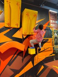 -卡通尼·Safari非洲探索乐园·生日会(金桥国际商业广场店)