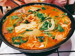 -肥汁米蘭香港米线(长宁来福士店)