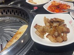 -木槿花韩式炭烤·熟成肉工坊(孙文东路店)