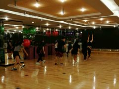 -力美健健身俱乐部(金碧店)