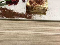 -必胜客(东大桥店)