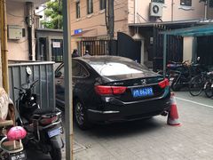 -静安寺修鞋修包修拉链