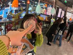 -瑞虹新天地月亮湾
