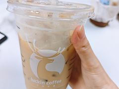 -瑞幸咖啡(大连罗斯福广场一层店)