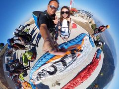 -费特希耶滑翔伞