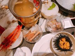 -雍和会海鲜姿造自助(湖东路店)