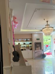 -Bollins波林丝•专研护发中心