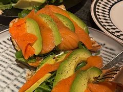 三文鱼牛油果-IL TEATRO 精品意大利餐厅