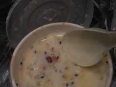 -清真老马家国华牛奶鸡蛋醪糟(正宁路店)