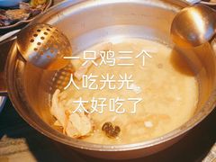 -大头椰·椰子鸡火锅(南宁万象城店)