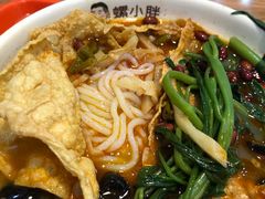 -螺小胖柳州螺蛳粉(钟楼总店)