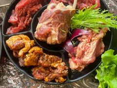 -啊美丽炭火烤肉(滑翔一店)