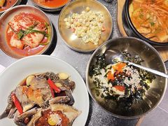 -草家酱蟹炭火烤肉店(珲春南路二店)