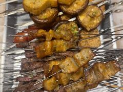 -三个大叔烤羊肉串·炭炉砂锅菜(西三旗店)