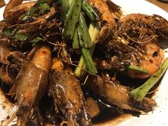 油爆基围虾-老头儿油爆虾·知味杭州(爱琴海购物中心)