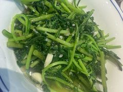 -笨豆腐居民楼菜馆•江西小炒(天津开发区店)