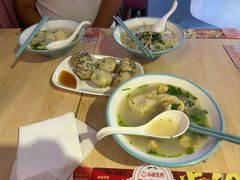 -小杨生煎(天之骄子店)