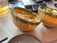 -喃喃椰·糟粕醋·椰子鸡火锅(七堡花园店)