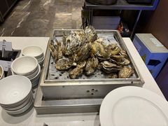 -飨食汇全日制餐厅·昆山皇冠假日酒店(九方店)