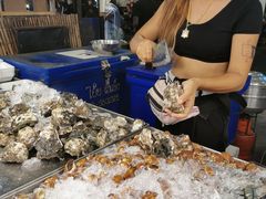 -席娜卡琳火车铁道夜市